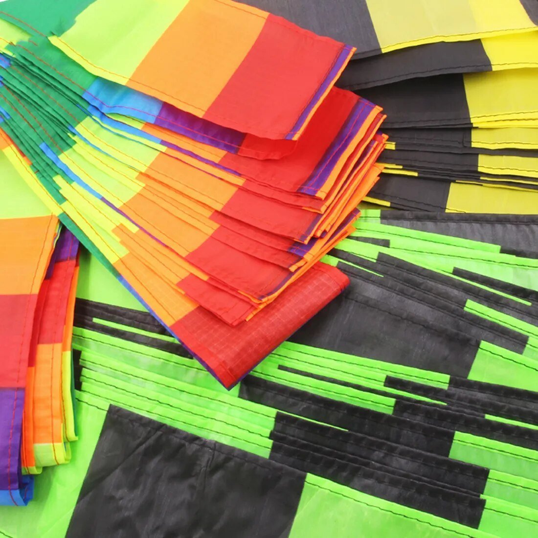 Kite Tails For Single Line Kites - Lets Go Fly Kites